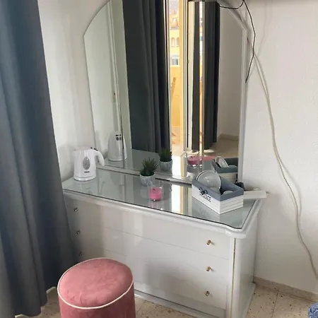 Preciosas En La Casa De منزل للإقامة *